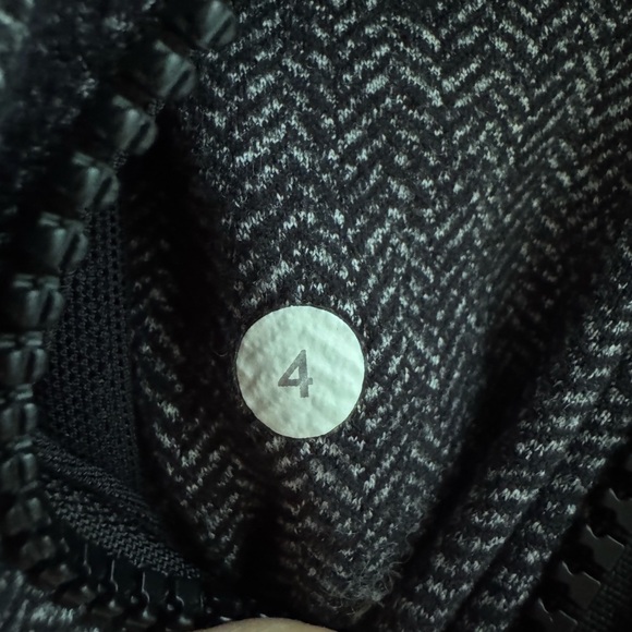 Lululemon Define jacket - Picture 6 of 7